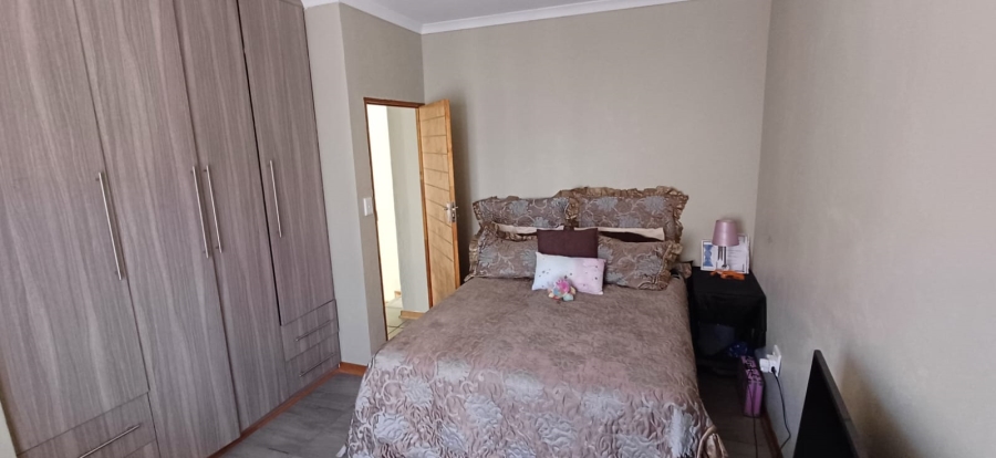 To Let 2 Bedroom Property for Rent in Loch Athlone Free State